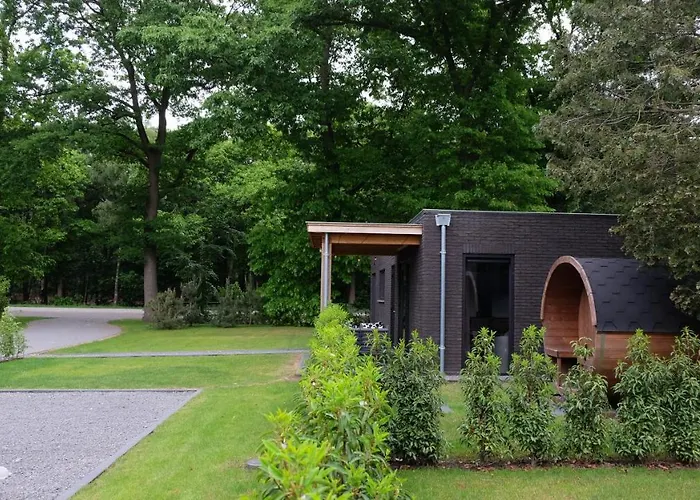 The White Oak - Luxe 4 Persoons Met Prive Sauna Casa de Férias Voorthuizen
